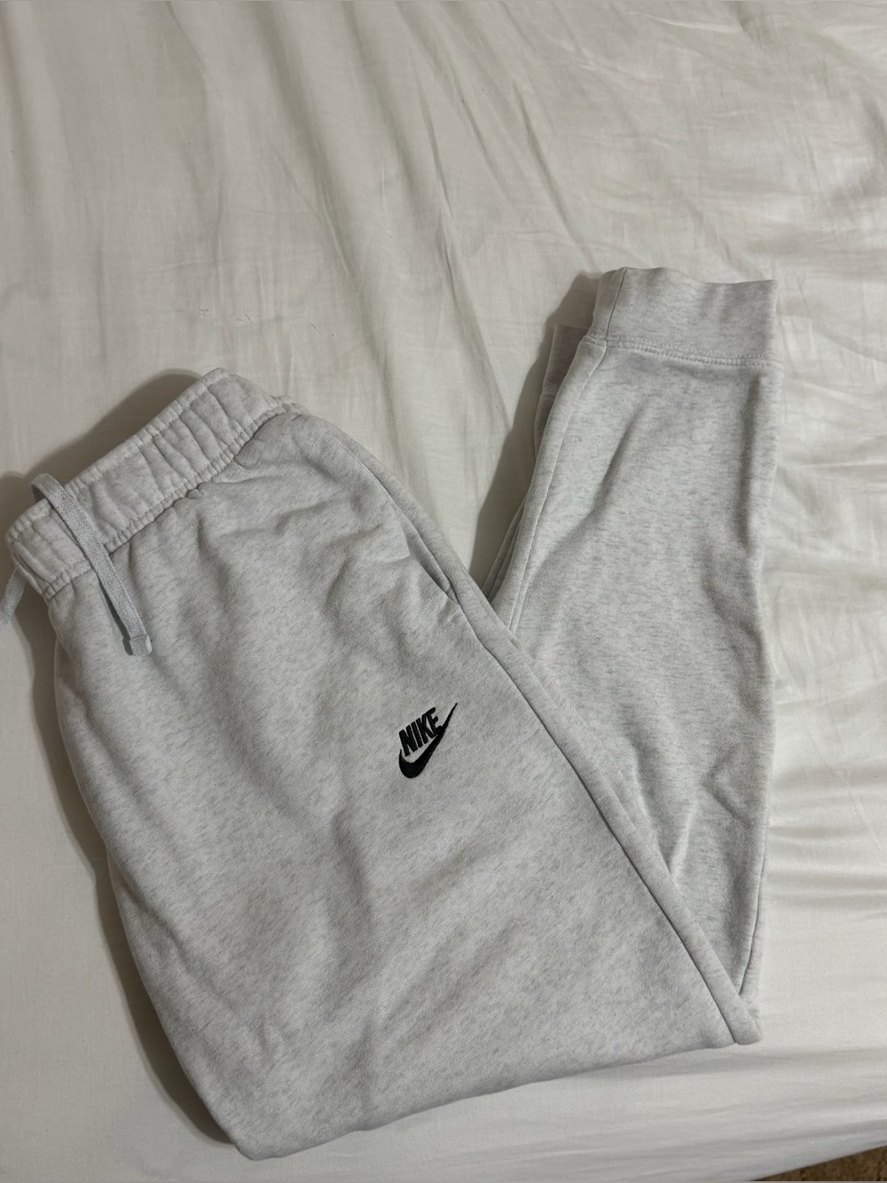 NIKE sweatpants joggers